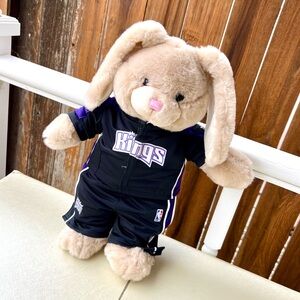 Build-A-Bear 2012 Workshop Vanilla Cream
Bunny with Sacramento Kings Outfit.